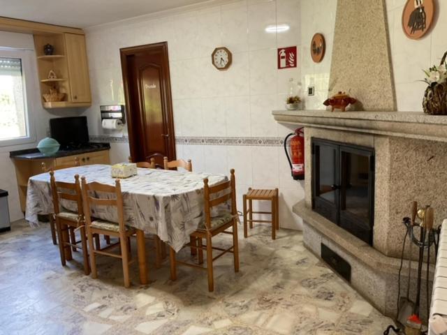 A Casa Do San Paio De Buscas Apartment Ordes Ngoại thất bức ảnh
